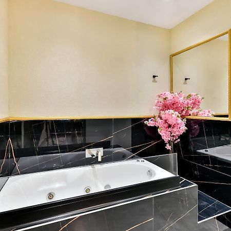 Apollon Suite Thessaloniki Buitenkant foto